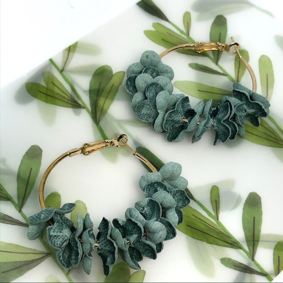 Jewelry - Fabric floral Hoop Korean Fashion Earrings